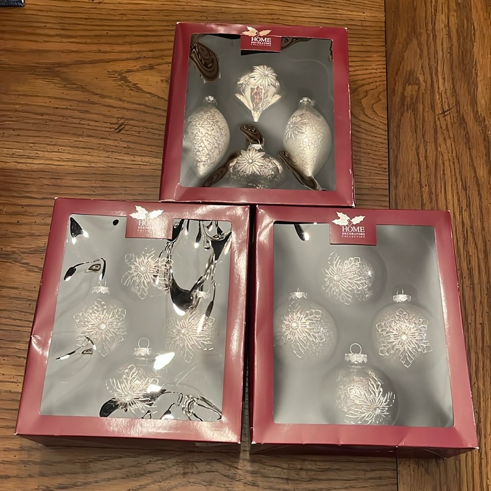 Home Deocrators Collection glass ornaments, 12 in total